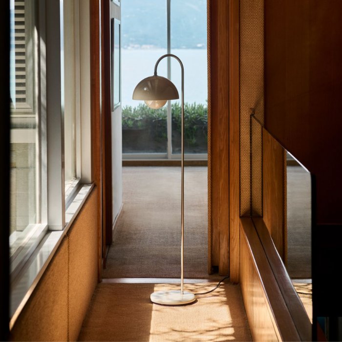 GOLVLAMPA FLOWERPOT VP12